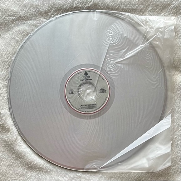 LILY IN LOVE (1984) Vintage LASER VIDEODISC - Picture 4 of 4